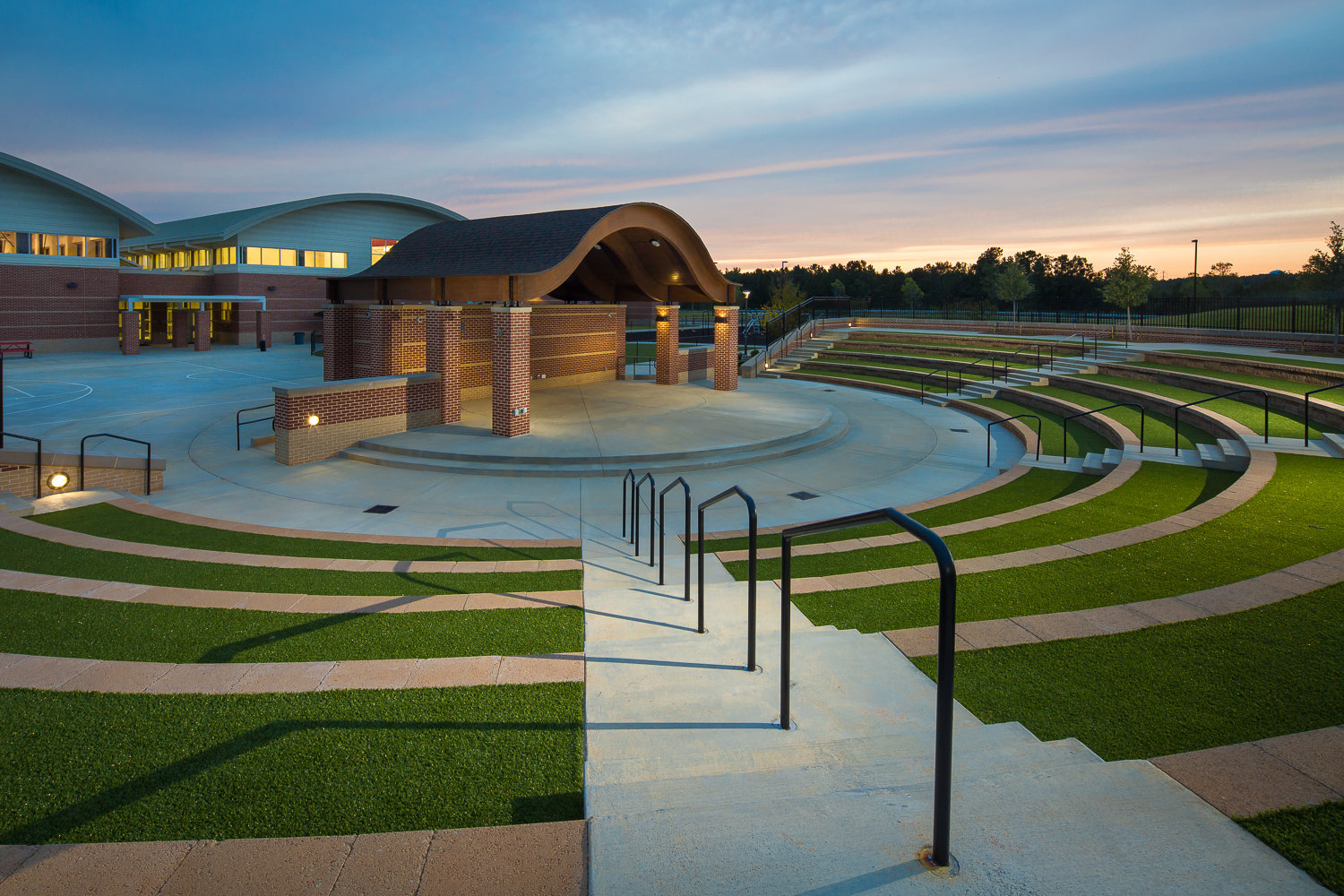 Kennewick Artificial Turf Amphitheater 